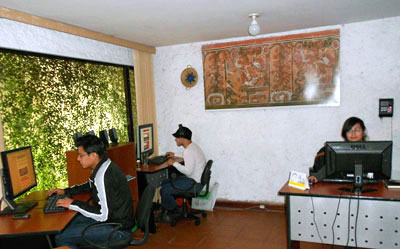 FLAAR web design team in Guatemala